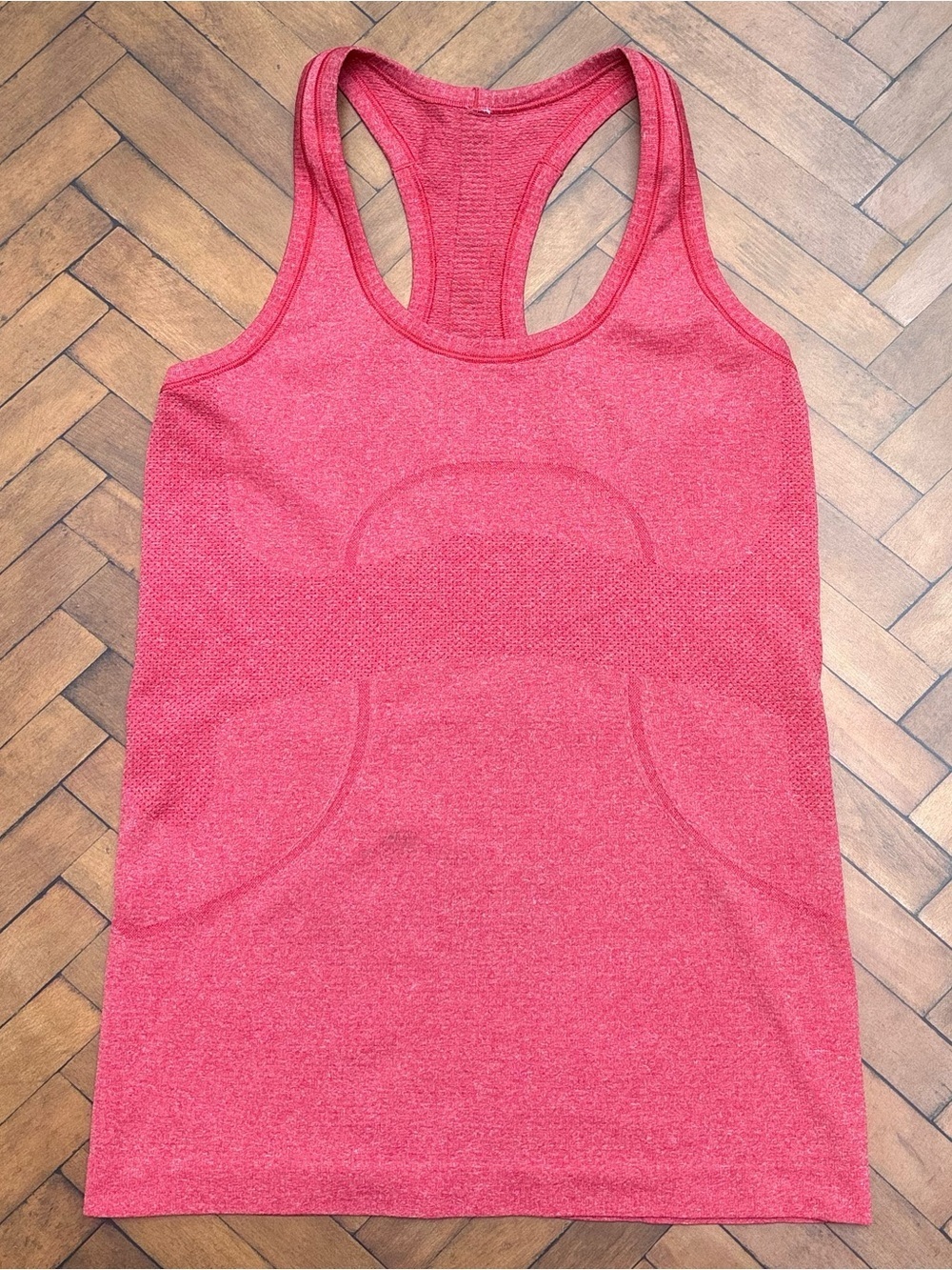 Lululemon Swiftly Tech Racerback Tank Top In Heathered Rad Red Size 6